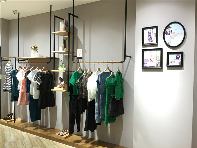 湯家橋?qū)Ｙu(mài)店