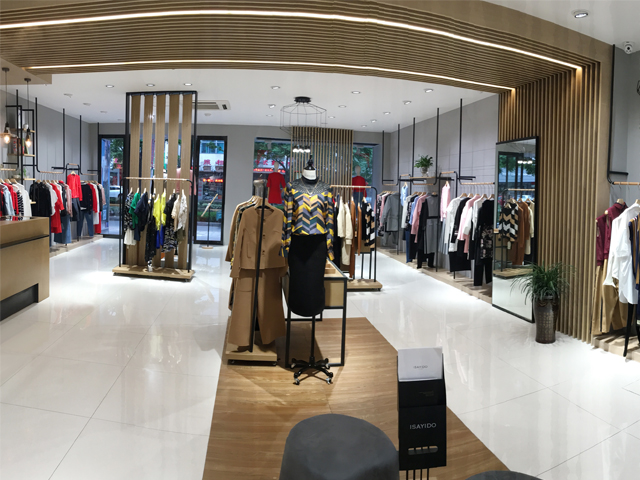 湯家橋?qū)Ｙu(mài)店