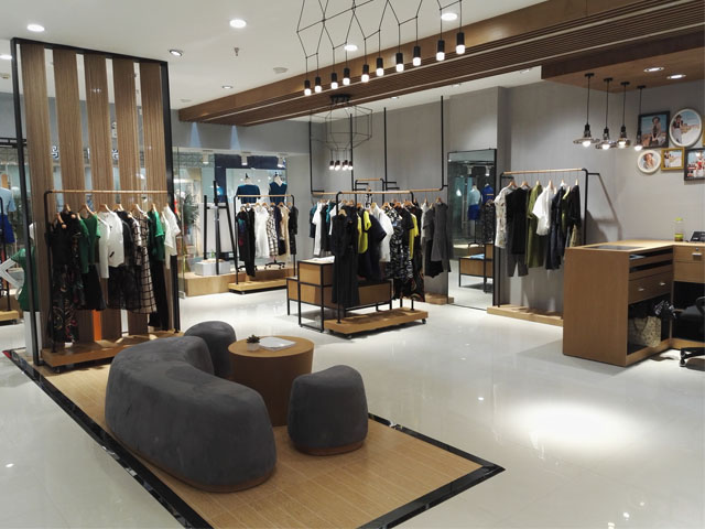 湯家橋?qū)Ｙu(mài)店