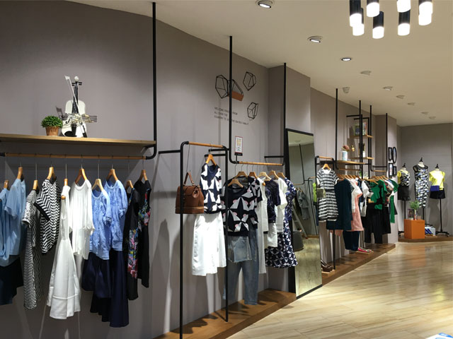 湯家橋?qū)Ｙu(mài)店